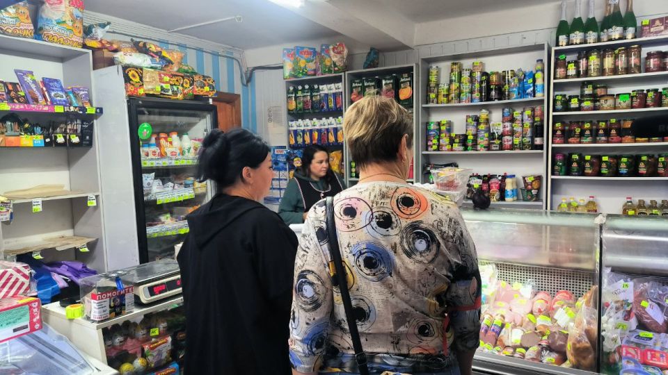 Активисты Народного контроля проверили ряд магазинов в Центрально-Городском районе Горловки Активисты Народного контроля проверили ряд магазинов в Центрально-Городском районе Горловки