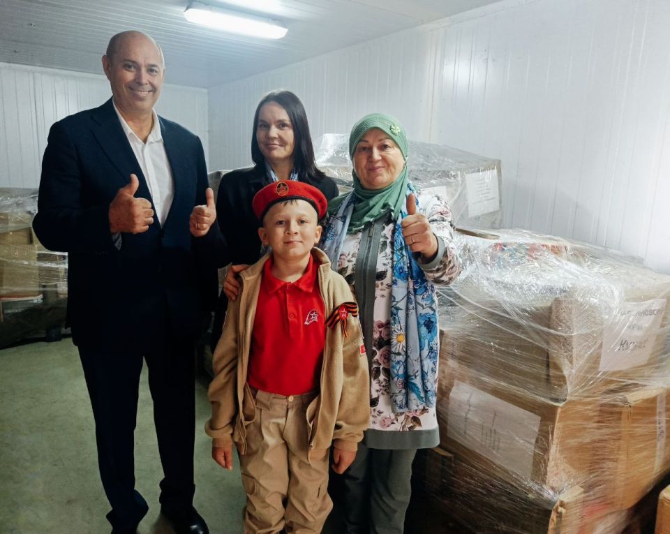 Женсовет Горловки получил ценную помощь от Союза женщин Кузбасса! Женсовет Горловки получил ценную помощь от Союза женщин Кузбасса!