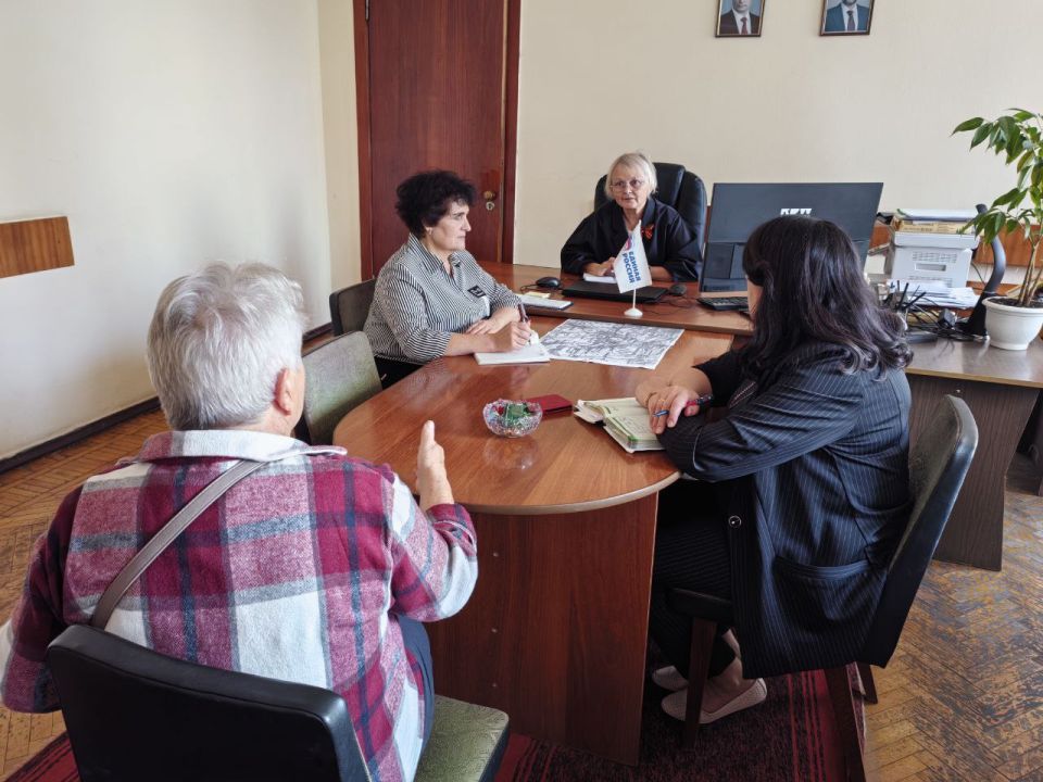 Иван Приходько: В Никитовском внутригородском районе Горловки прошёл приём граждан