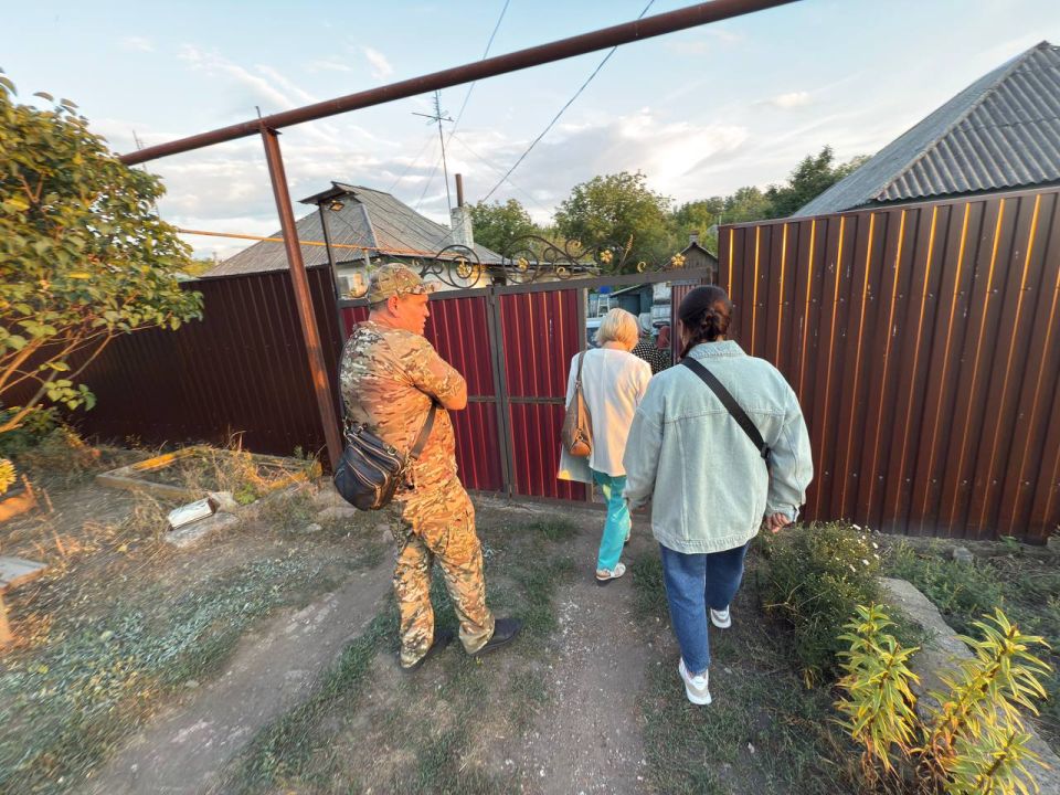  :                , , 8 ,     -  ...