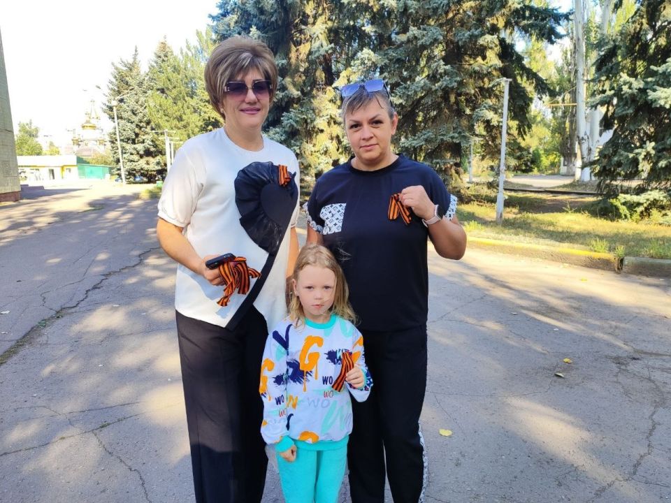 Иван Приходько: В Калининском внутригородском районе города Горловка прошла акция «Георгиевская ленточка»