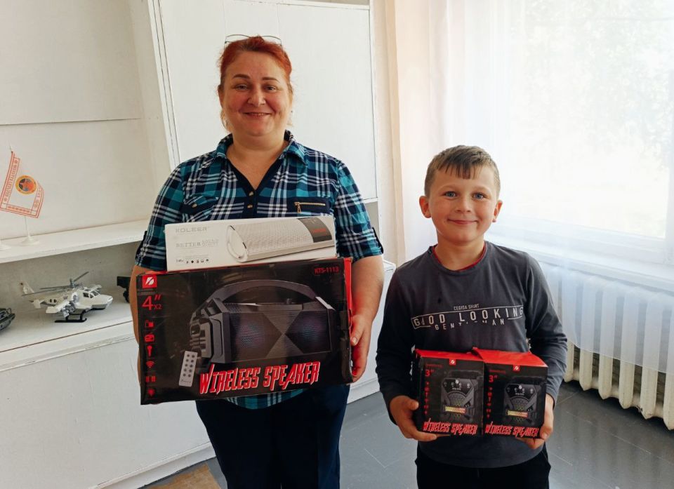 Гуманитарная помощь от «Русского мира» и Союза женщин ДНР – поддержка учреждениям образования и культуры прифронтовой Горловки! Гуманитарная помощь от «Русского мира» и Союза женщин ДНР – поддержка учреждениям образования и культуры прифронтовой Горловки!