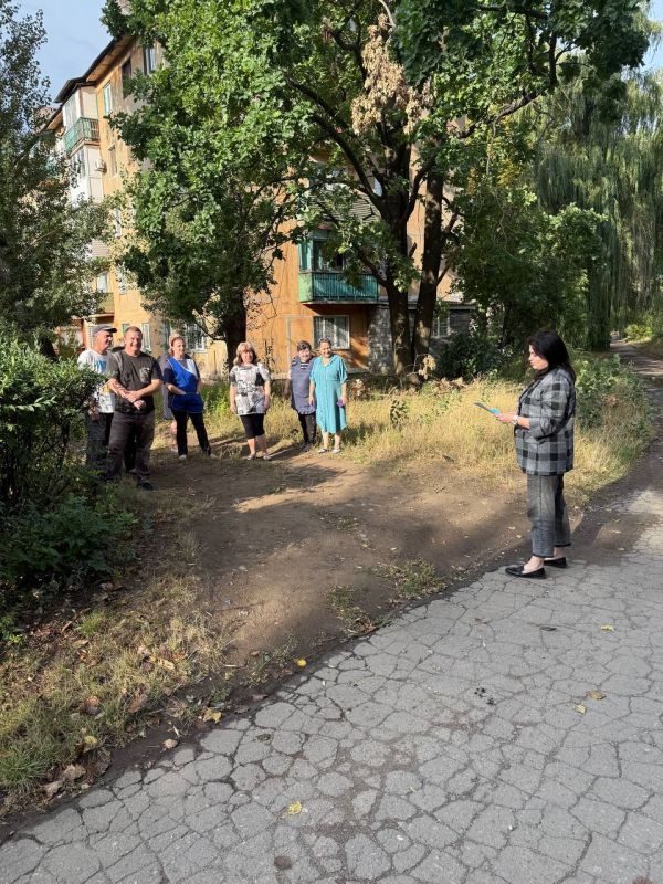 Иван Приходько: В Центрально-Городском районе Горловки прошла встреча с жителями Иван Приходько: В Центрально-Городском районе Горловки прошла встреча с жителями