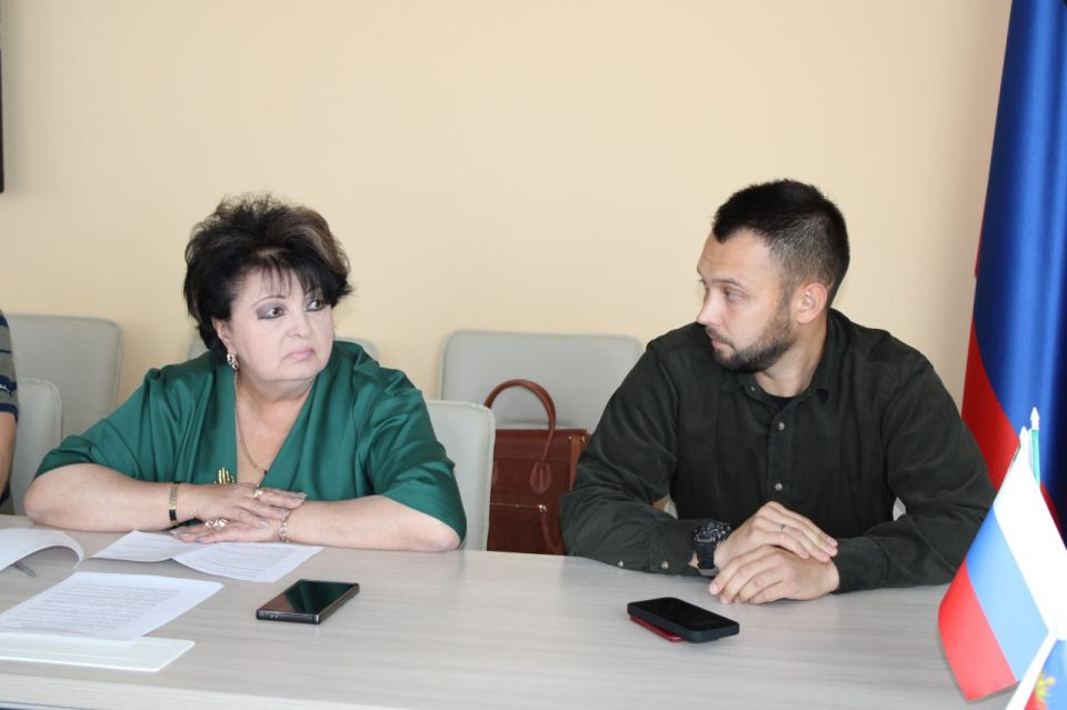 Иван Приходько: В Горловке продолжает свою работу Штаб по вопросам здравоохранения Иван Приходько: В Горловке продолжает свою работу Штаб по вопросам здравоохранения