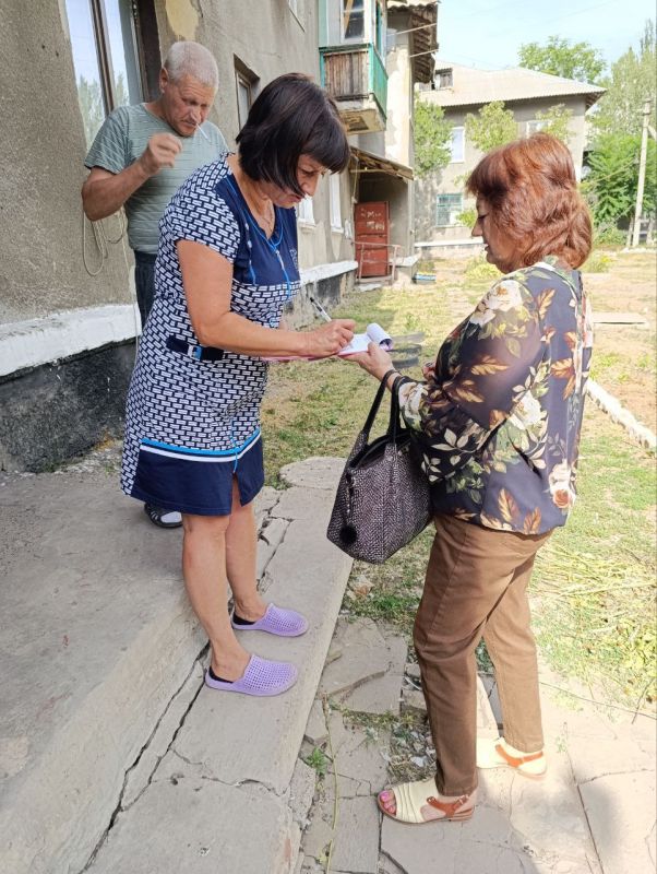 Роман Конев: В рамках партийного проекта Единой России «Управдом» в Горловке избираются старшие по домам Роман Конев: В рамках партийного проекта Единой России «Управдом» в Горловке избираются старшие по домам