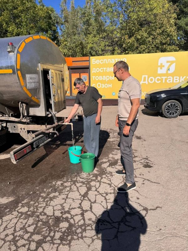  : 11  2025 ,     ,  ,             