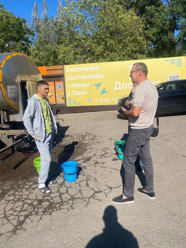  : 11  2025 ,     ,  ,             