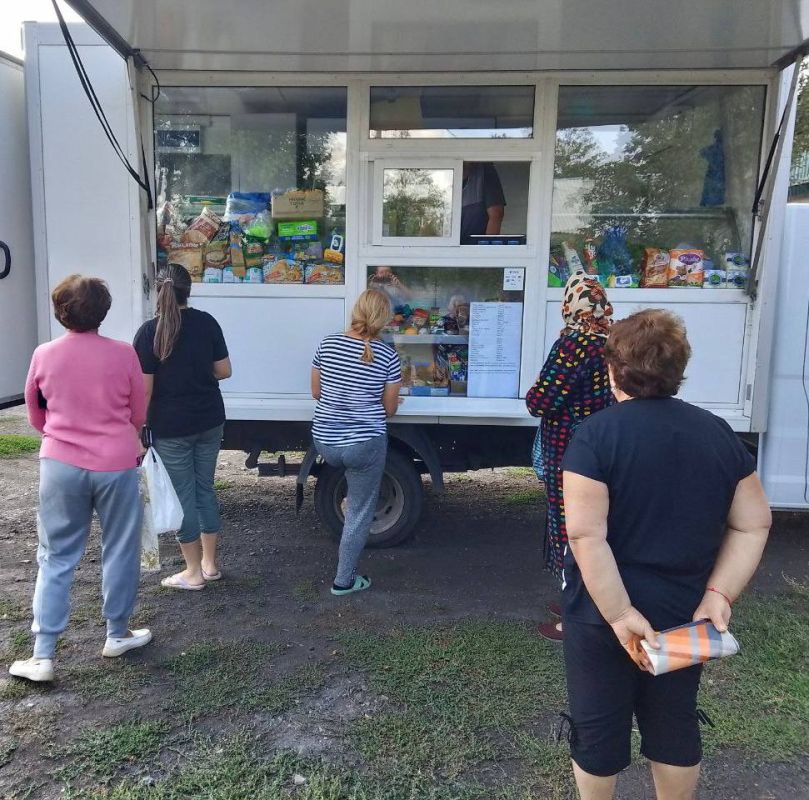 С 10 по 12 сентября 2025 года осуществлена выездная торговля с использованием автомагазинов в населенных пунктах городских округов Докучаевск, Горловка, Мариуполь, Харцызск на территории г С 10 по 12 сентября 2025 года осуществлена выездная торговля с использованием автомагазинов в населенных пунктах городских округов Докучаевск, Горловка, Мариуполь, Харцызск на территории г