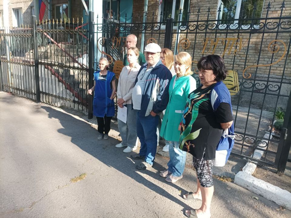 Иван Приходько: В Центрально-Городском районе Горловки прошли встречи с жителями Иван Приходько: В Центрально-Городском районе Горловки прошли встречи с жителями