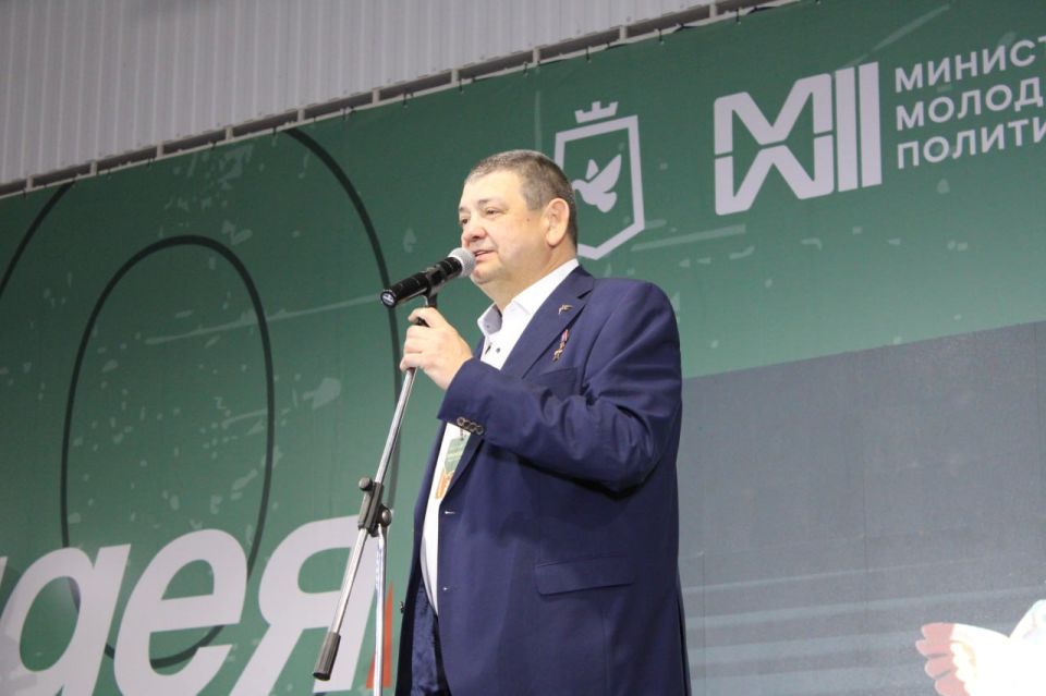 Иван Приходько: С 15 по 17 сентября на базе лагеря «Спутник» прошёл 10-ый, юбилейный форум «ИДЕЯфорум. Территория возможностей» – образовательное пространство, которое уже 10 лет объединяет молодых и активных людей... Иван Приходько: С 15 по 17 сентября на базе лагеря «Спутник» прошёл 10-ый, юбилейный форум «ИДЕЯфорум. Территория возможностей» – образовательное пространство, которое уже 10 лет объединяет молодых и активных людей...