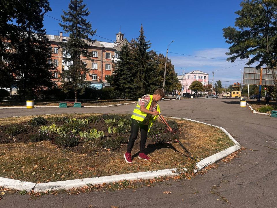 МУП «Простор» ежедневно выполняет все необходимые работы по содержанию городских улиц МУП «Простор» ежедневно выполняет все необходимые работы по содержанию городских улиц