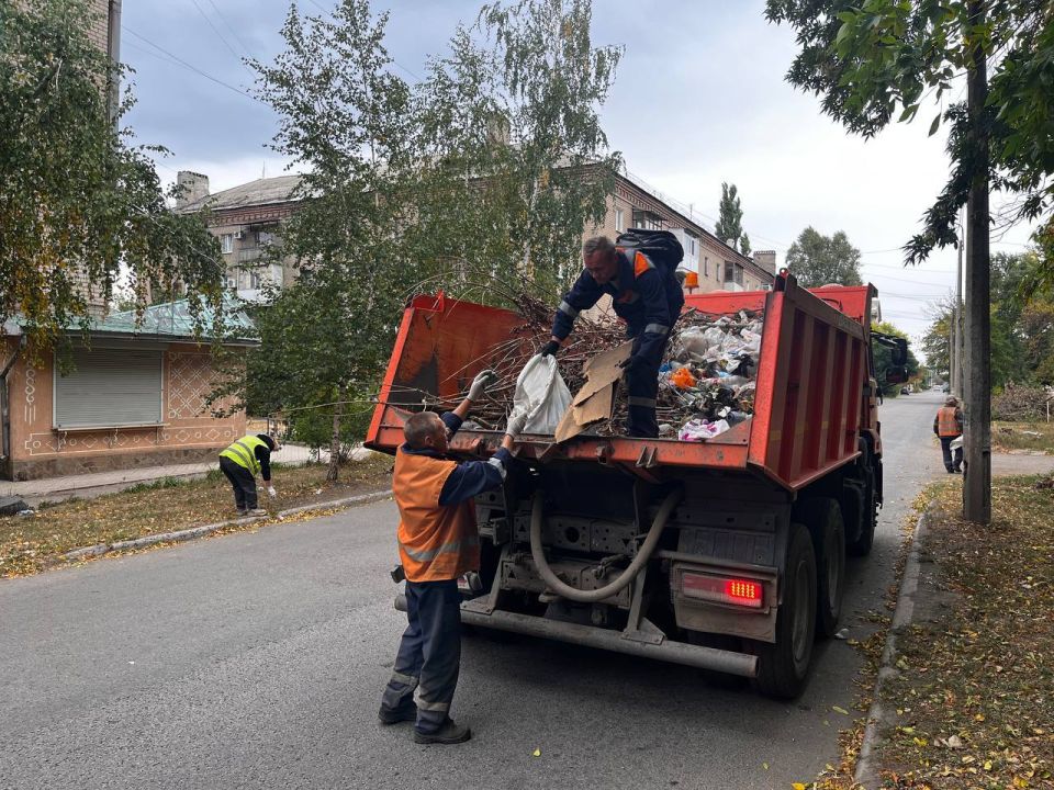 Роман Конев: МУНИЦИПАЛЬНОЕ УНИТАРНОЕ ПРЕДПРИЯТИЕ «ПРОСТОР» АДМИНИСТРАЦИИ ГОРОДСКОГО ОКРУГА ГОРЛОВКА ДОНЕЦКОЙ НАРОДНОЙ РЕСПУБЛИКИ Роман Конев: МУНИЦИПАЛЬНОЕ УНИТАРНОЕ ПРЕДПРИЯТИЕ «ПРОСТОР» АДМИНИСТРАЦИИ ГОРОДСКОГО ОКРУГА ГОРЛОВКА ДОНЕЦКОЙ НАРОДНОЙ РЕСПУБЛИКИ