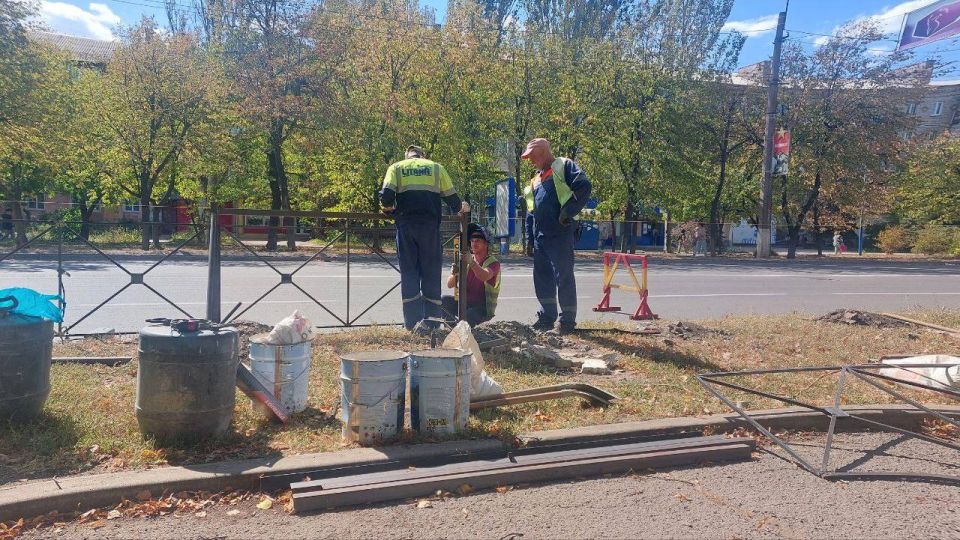 Роман Конев: МУНИЦИПАЛЬНОЕ УНИТАРНОЕ ПРЕДПРИЯТИЕ «ПРОСТОР» АДМИНИСТРАЦИИ ГОРОДСКОГО ОКРУГА ГОРЛОВКА ДОНЕЦКОЙ НАРОДНОЙ РЕСПУБЛИКИ Роман Конев: МУНИЦИПАЛЬНОЕ УНИТАРНОЕ ПРЕДПРИЯТИЕ «ПРОСТОР» АДМИНИСТРАЦИИ ГОРОДСКОГО ОКРУГА ГОРЛОВКА ДОНЕЦКОЙ НАРОДНОЙ РЕСПУБЛИКИ