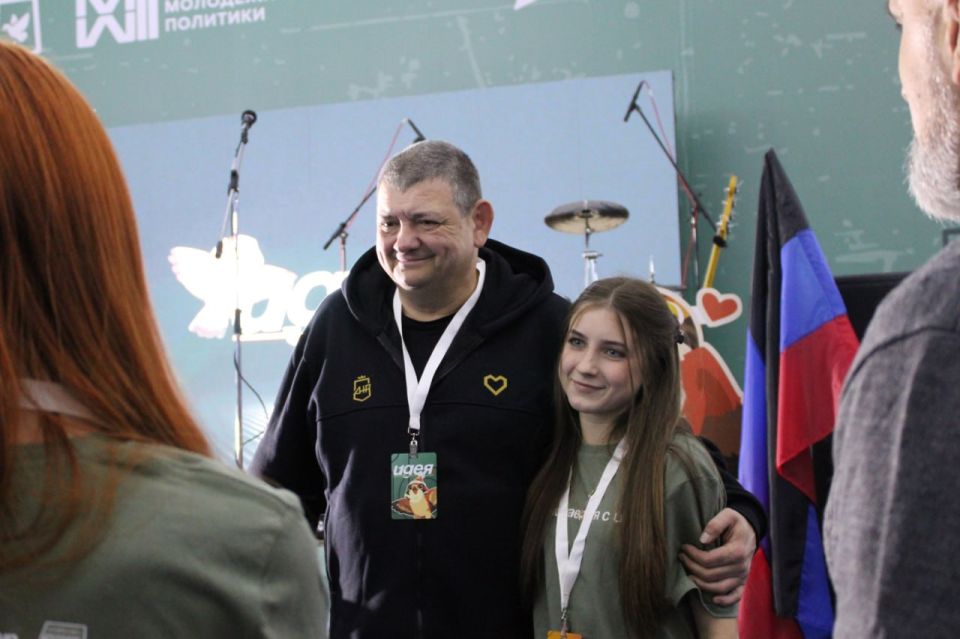 Иван Приходько: С 15 по 17 сентября на базе лагеря «Спутник» прошёл 10-ый, юбилейный форум «ИДЕЯфорум. Территория возможностей» – образовательное пространство, которое уже 10 лет объединяет молодых и активных людей... Иван Приходько: С 15 по 17 сентября на базе лагеря «Спутник» прошёл 10-ый, юбилейный форум «ИДЕЯфорум. Территория возможностей» – образовательное пространство, которое уже 10 лет объединяет молодых и активных людей...