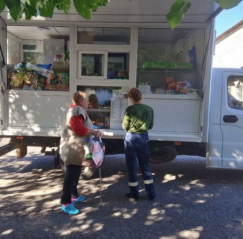 С 17 по 19 сентября 2025 года осуществлена выездная торговля с использованием автомагазинов в населенных пунктах городских округов Горловка, Мариуполь, Харцызск на территории г. Авдеевка, также Волновахского, Володарского... С 17 по 19 сентября 2025 года осуществлена выездная торговля с использованием автомагазинов в населенных пунктах городских округов Горловка, Мариуполь, Харцызск на территории г. Авдеевка, также Волновахского, Володарского...