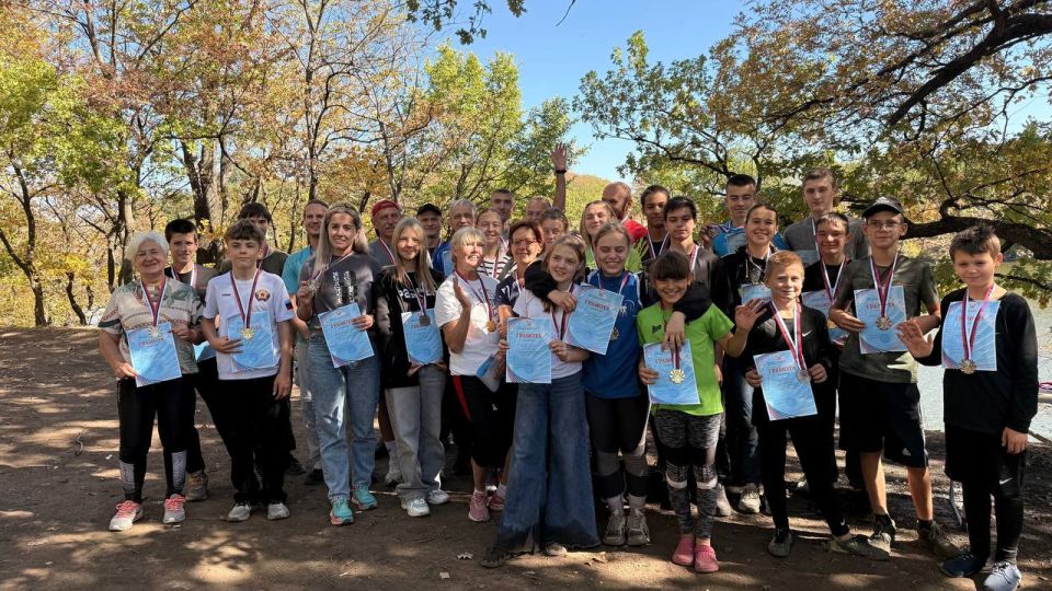 С 20 по 21 сентября в Торезе прошел Открытый Чемпионат и Первенство ДНР по спортивному ориентированию, на дистанциях кросс-классика С 20 по 21 сентября в Торезе прошел Открытый Чемпионат и Первенство ДНР по спортивному ориентированию, на дистанциях кросс-классика