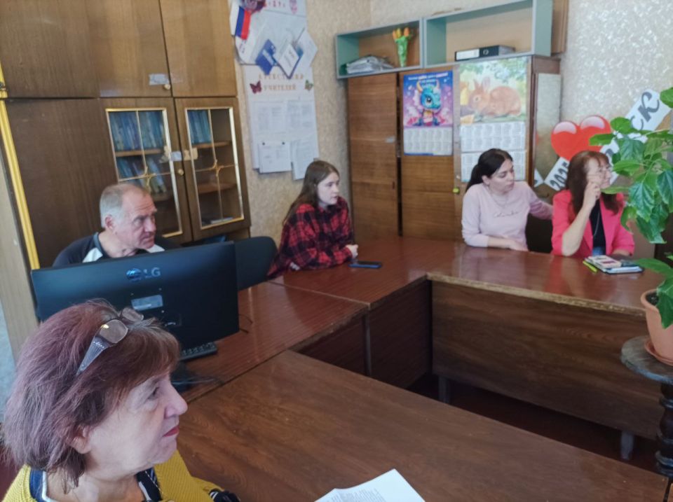 ���� ���������: � ����������-��������� ������ �������� ������ ������� � ��������� ������������