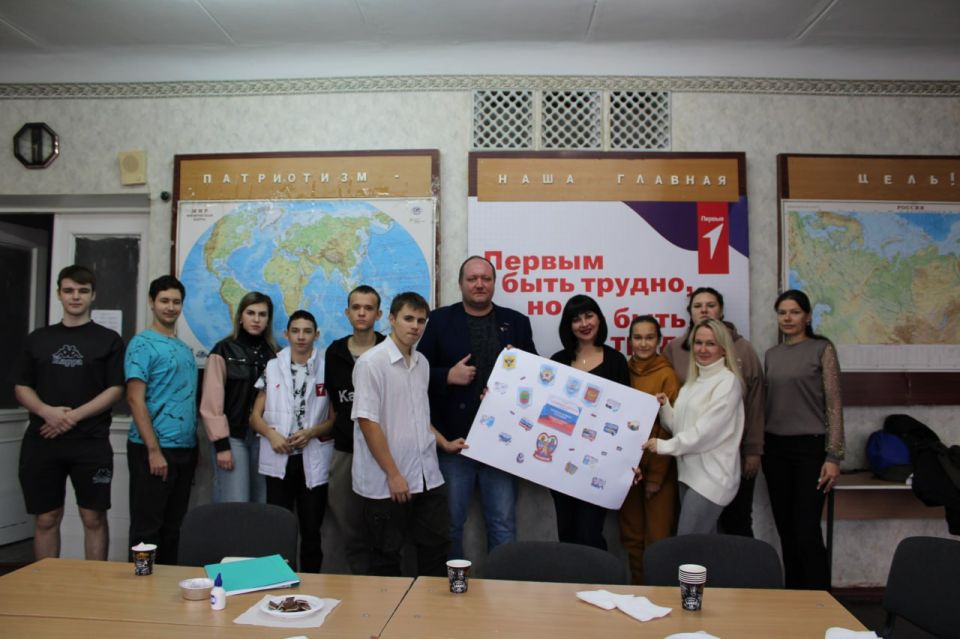 Иван Приходько: В Горловке активно реализуется партийный проект Единой России «Чистая страна» Иван Приходько: В Горловке активно реализуется партийный проект Единой России «Чистая страна»