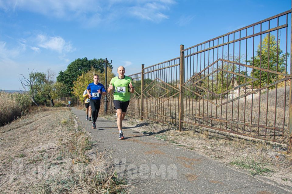 И для профессионалов, и для любителей: в Донецке прошел «Забег дружбы и единства» И для профессионалов, и для любителей: в Донецке прошел «Забег дружбы и единства»