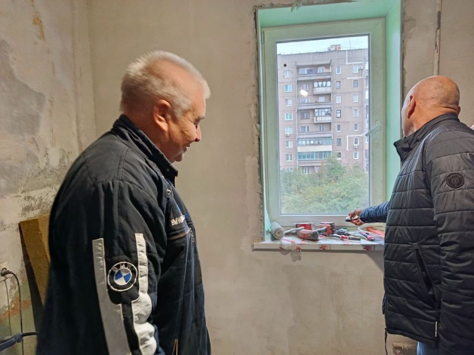 Роман Конев: В Горловке активно реализуется партийный проект Единой России «Школа ЖКХ» Роман Конев: В Горловке активно реализуется партийный проект Единой России «Школа ЖКХ»