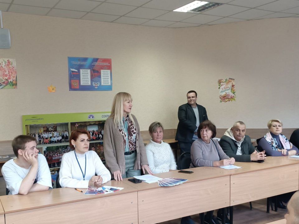 БУДУЩЕЕ ЗА РАБОЧИМИ ПРОФЕССИЯМИ! БУДУЩЕЕ ЗА РАБОЧИМИ ПРОФЕССИЯМИ!