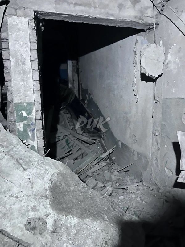 Иван Приходько: Последствия атаки БПЛА ВФУ по центру Горловки Иван Приходько: Последствия атаки БПЛА ВФУ по центру Горловки