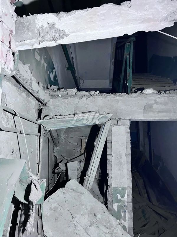 Иван Приходько: Последствия атаки БПЛА ВФУ по центру Горловки Иван Приходько: Последствия атаки БПЛА ВФУ по центру Горловки