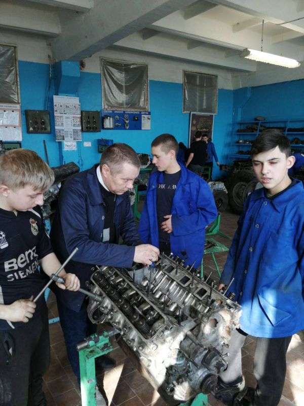 � ������� ����� ������ �������� ������ ������ ������ ����