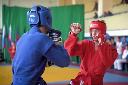 В Шахтерске ДНР прошли соревнования по самбо ко Дню рождения Президента России