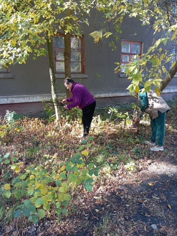 Иван Приходько: В Калининском внутригородском районе Горловки прошли мероприятия в рамках акции «1000 ДОБРЫХ ДЕЛ» Иван Приходько: В Калининском внутригородском районе Горловки прошли мероприятия в рамках акции «1000 ДОБРЫХ ДЕЛ»