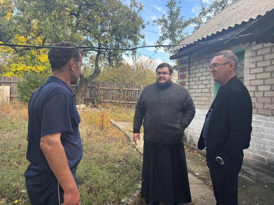  :     ,   (),     1000  ,        ...