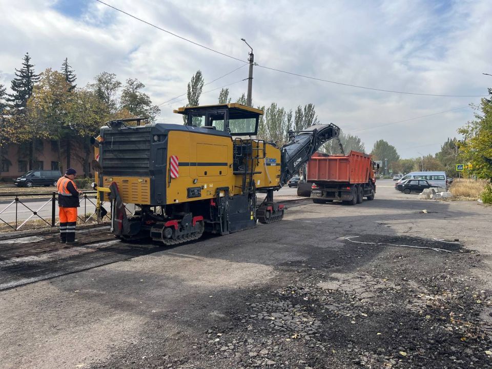 МУП «Простор» ежедневно выполняет все необходимые работы по содержанию городских улиц МУП «Простор» ежедневно выполняет все необходимые работы по содержанию городских улиц