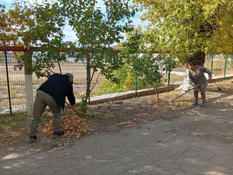 Роман Конев: Партийцы Единой России Центрально-Городского района Горловки поддерживают проект «Городская среда» Роман Конев: Партийцы Единой России Центрально-Городского района Горловки поддерживают проект «Городская среда»
