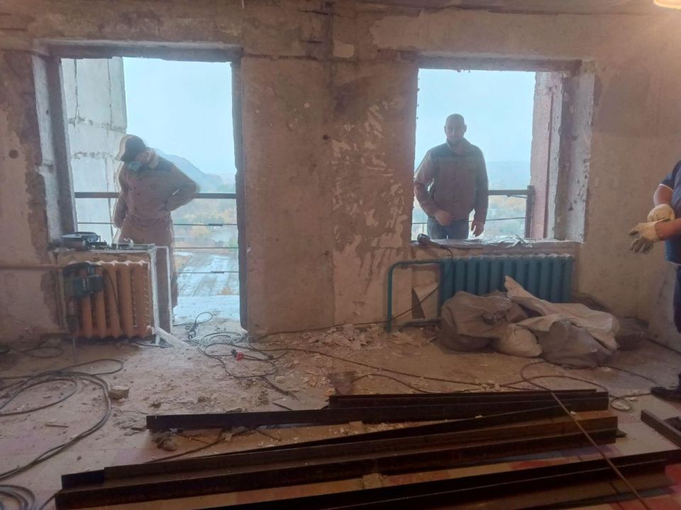 Кузбасс восстанавливает многоквартирные дома в Горловке Кузбасс восстанавливает многоквартирные дома в Горловке