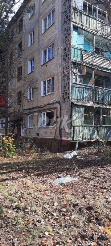 При ударе по Центрально-Городскому району Горловки противник применил осколочные ракеты РСЗО «Хаймарс», сообщили в Управлении по вопросам документирования военных преступлений Украины При ударе по Центрально-Городскому району Горловки противник применил осколочные ракеты РСЗО «Хаймарс», сообщили в Управлении по вопросам документирования военных преступлений Украины