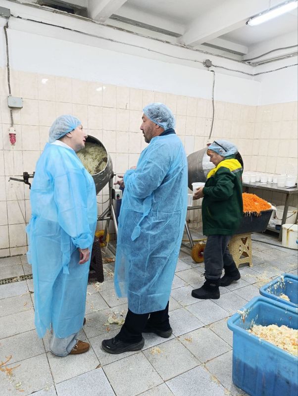 Роман Конев: В среду, 15 октября 2025 года, в рамках реализации партийного проекта «Выбирай свое» партии «Единая Россия» заместитель председателя Горловского городского совета первого созыва Донецкой Народной Республики... Роман Конев: В среду, 15 октября 2025 года, в рамках реализации партийного проекта «Выбирай свое» партии «Единая Россия» заместитель председателя Горловского городского совета первого созыва Донецкой Народной Республики...