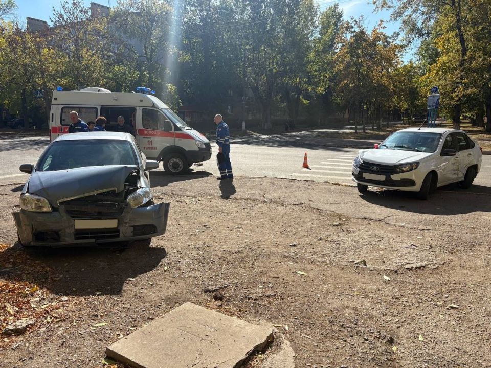 Автоинспекторы следят за безопасностью на дорогах Горловки