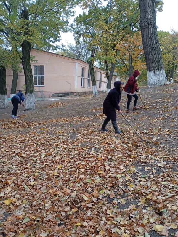 Иван Приходько: Партийцы Единой России Центрально-Городского района Горловки поддерживают проект «Городская среда» Иван Приходько: Партийцы Единой России Центрально-Городского района Горловки поддерживают проект «Городская среда»