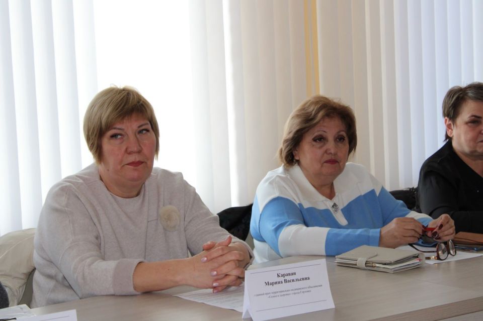 Состоялось заседание комиссии по делам несовершеннолетних и защите их прав администрации городского округа Горловка Состоялось заседание комиссии по делам несовершеннолетних и защите их прав администрации городского округа Горловка