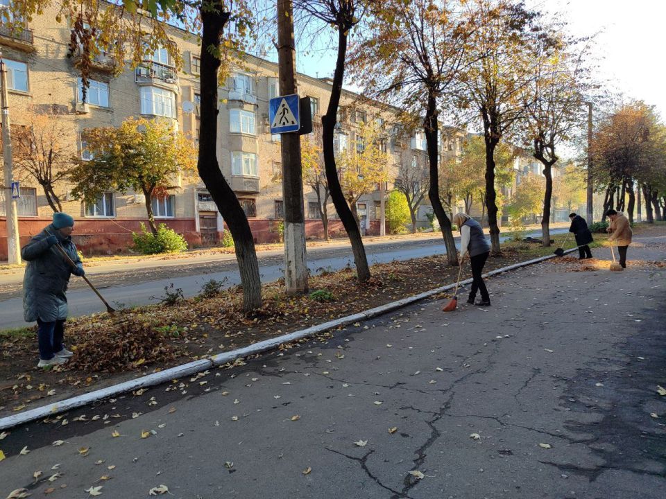 Иван Приходько: Партийцы Единой России Центрально-Городского района Горловки поддерживают проект «Городская среда» Иван Приходько: Партийцы Единой России Центрально-Городского района Горловки поддерживают проект «Городская среда»