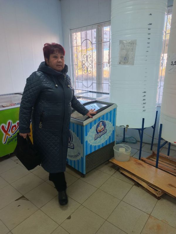 Иван Приходько: Активисты Народного контроля проверили ряд магазинов Горловки Иван Приходько: Активисты Народного контроля проверили ряд магазинов Горловки