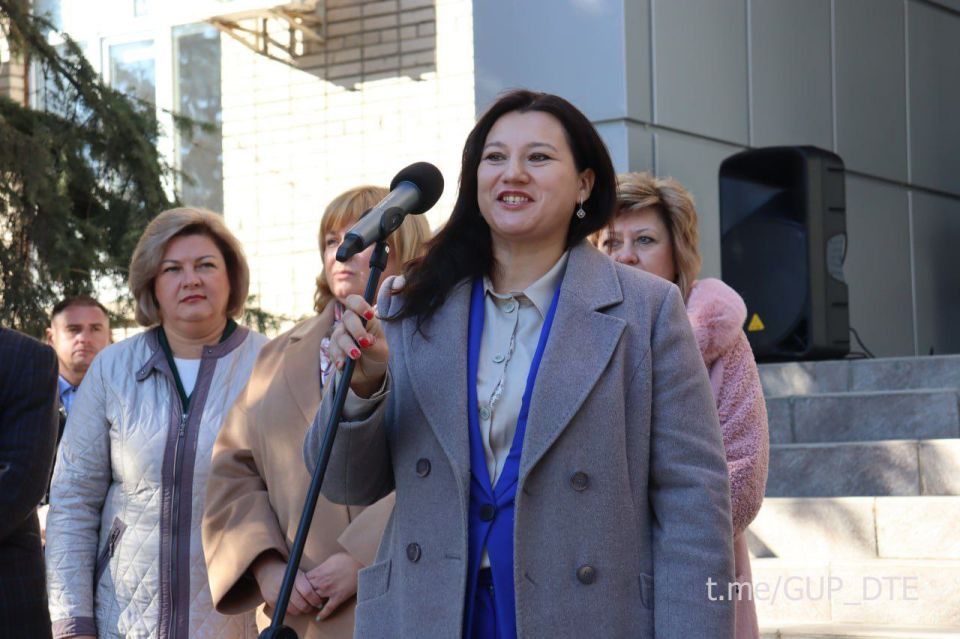 ГОРДИМСЯ ПО ПРАВУ: ПО СЛУЧАЮ 10-ЛЕТИЯ «ДОНБАССТЕПЛОЭНЕРГО» СОСТОЯЛОСЬ ОТКРЫТИЕ ДОСКИ ПОЧЕТА ПРЕДПРИЯТИЯ ГОРДИМСЯ ПО ПРАВУ: ПО СЛУЧАЮ 10-ЛЕТИЯ «ДОНБАССТЕПЛОЭНЕРГО» СОСТОЯЛОСЬ ОТКРЫТИЕ ДОСКИ ПОЧЕТА ПРЕДПРИЯТИЯ