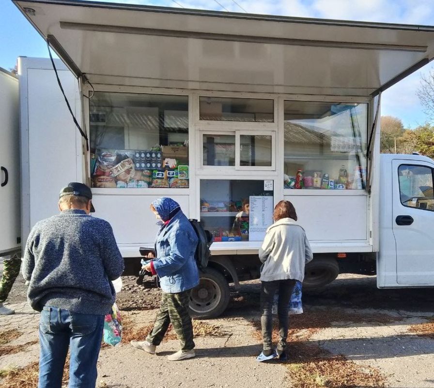 С 11 по 15 октября 2025 года осуществлена выездная торговля с использованием автомагазинов в населенных пунктах городских округов Донецк, Горловка, Мариуполь, на территории г. Авдеевка, также Волновахского, Володарского... С 11 по 15 октября 2025 года осуществлена выездная торговля с использованием автомагазинов в населенных пунктах городских округов Донецк, Горловка, Мариуполь, на территории г. Авдеевка, также Волновахского, Володарского...