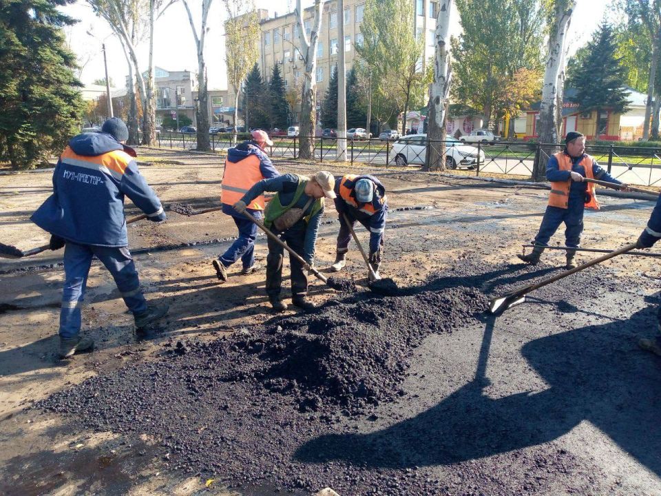 Роман Конев: МУНИЦИПАЛЬНОЕ УНИТАРНОЕ ПРЕДПРИЯТИЕ «ПРОСТОР» АДМИНИСТРАЦИИ ГОРОДСКОГО ОКРУГА ГОРЛОВКА ДОНЕЦКОЙ НАРОДНОЙ РЕСПУБЛИКИ Роман Конев: МУНИЦИПАЛЬНОЕ УНИТАРНОЕ ПРЕДПРИЯТИЕ «ПРОСТОР» АДМИНИСТРАЦИИ ГОРОДСКОГО ОКРУГА ГОРЛОВКА ДОНЕЦКОЙ НАРОДНОЙ РЕСПУБЛИКИ