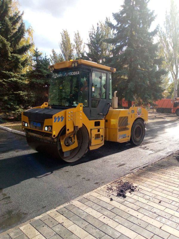 Роман Конев: О дорожных работах МУНИЦИПАЛЬНОГО УНИТАРНОГО ПРЕДПРИЯТИЯ «ПРОСТОР» АДМИНИСТРАЦИИ ГОРОДСКОГО ОКРУГА ГОРЛОВКА ДОНЕЦКОЙ НАРОДНОЙ РЕСПУБЛИКИ Роман Конев: О дорожных работах МУНИЦИПАЛЬНОГО УНИТАРНОГО ПРЕДПРИЯТИЯ «ПРОСТОР» АДМИНИСТРАЦИИ ГОРОДСКОГО ОКРУГА ГОРЛОВКА ДОНЕЦКОЙ НАРОДНОЙ РЕСПУБЛИКИ