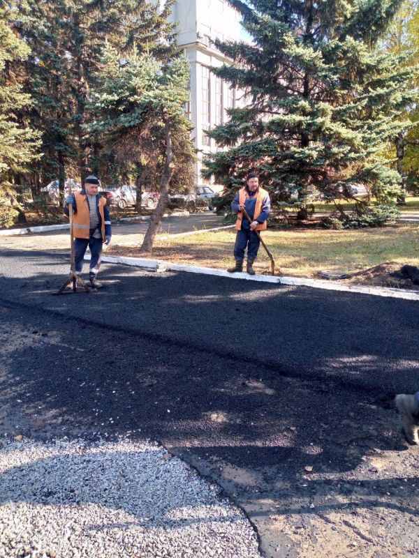 Роман Конев: О дорожных работах МУНИЦИПАЛЬНОГО УНИТАРНОГО ПРЕДПРИЯТИЯ «ПРОСТОР» АДМИНИСТРАЦИИ ГОРОДСКОГО ОКРУГА ГОРЛОВКА ДОНЕЦКОЙ НАРОДНОЙ РЕСПУБЛИКИ Роман Конев: О дорожных работах МУНИЦИПАЛЬНОГО УНИТАРНОГО ПРЕДПРИЯТИЯ «ПРОСТОР» АДМИНИСТРАЦИИ ГОРОДСКОГО ОКРУГА ГОРЛОВКА ДОНЕЦКОЙ НАРОДНОЙ РЕСПУБЛИКИ