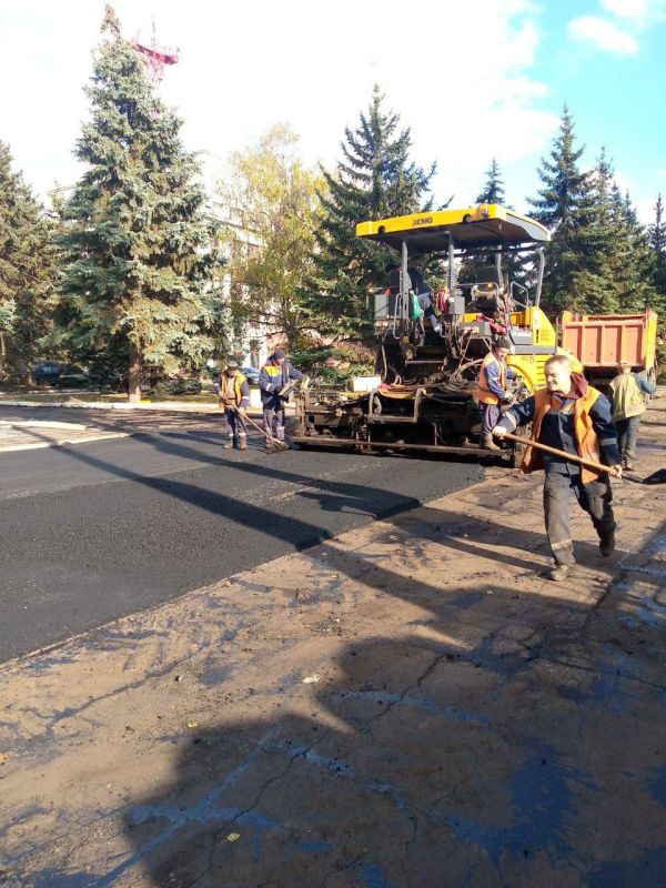 Роман Конев: О дорожных работах МУНИЦИПАЛЬНОГО УНИТАРНОГО ПРЕДПРИЯТИЯ «ПРОСТОР» АДМИНИСТРАЦИИ ГОРОДСКОГО ОКРУГА ГОРЛОВКА ДОНЕЦКОЙ НАРОДНОЙ РЕСПУБЛИКИ Роман Конев: О дорожных работах МУНИЦИПАЛЬНОГО УНИТАРНОГО ПРЕДПРИЯТИЯ «ПРОСТОР» АДМИНИСТРАЦИИ ГОРОДСКОГО ОКРУГА ГОРЛОВКА ДОНЕЦКОЙ НАРОДНОЙ РЕСПУБЛИКИ