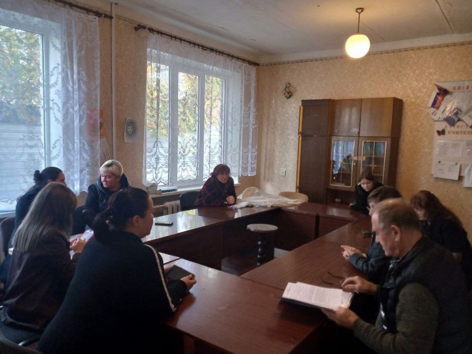 «Единый час гражданственности» в первичных организациях МО ОД «ДР» Центрально-Городского района г. Горловка «Единый час гражданственности» в первичных организациях МО ОД «ДР» Центрально-Городского района г. Горловка