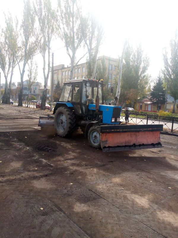 Роман Конев: О дорожных работах МУНИЦИПАЛЬНОГО УНИТАРНОГО ПРЕДПРИЯТИЯ «ПРОСТОР» АДМИНИСТРАЦИИ ГОРОДСКОГО ОКРУГА ГОРЛОВКА ДОНЕЦКОЙ НАРОДНОЙ РЕСПУБЛИКИ Роман Конев: О дорожных работах МУНИЦИПАЛЬНОГО УНИТАРНОГО ПРЕДПРИЯТИЯ «ПРОСТОР» АДМИНИСТРАЦИИ ГОРОДСКОГО ОКРУГА ГОРЛОВКА ДОНЕЦКОЙ НАРОДНОЙ РЕСПУБЛИКИ