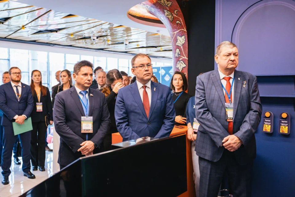 Иван Приходько: В составе делегации Донецкой Народной Республики, которую возглавил заместитель Председателя Правительства ДНР Кирилл Борисович Макаров, принял участие в работе форума туристических территорий на территории... Иван Приходько: В составе делегации Донецкой Народной Республики, которую возглавил заместитель Председателя Правительства ДНР Кирилл Борисович Макаров, принял участие в работе форума туристических территорий на территории...